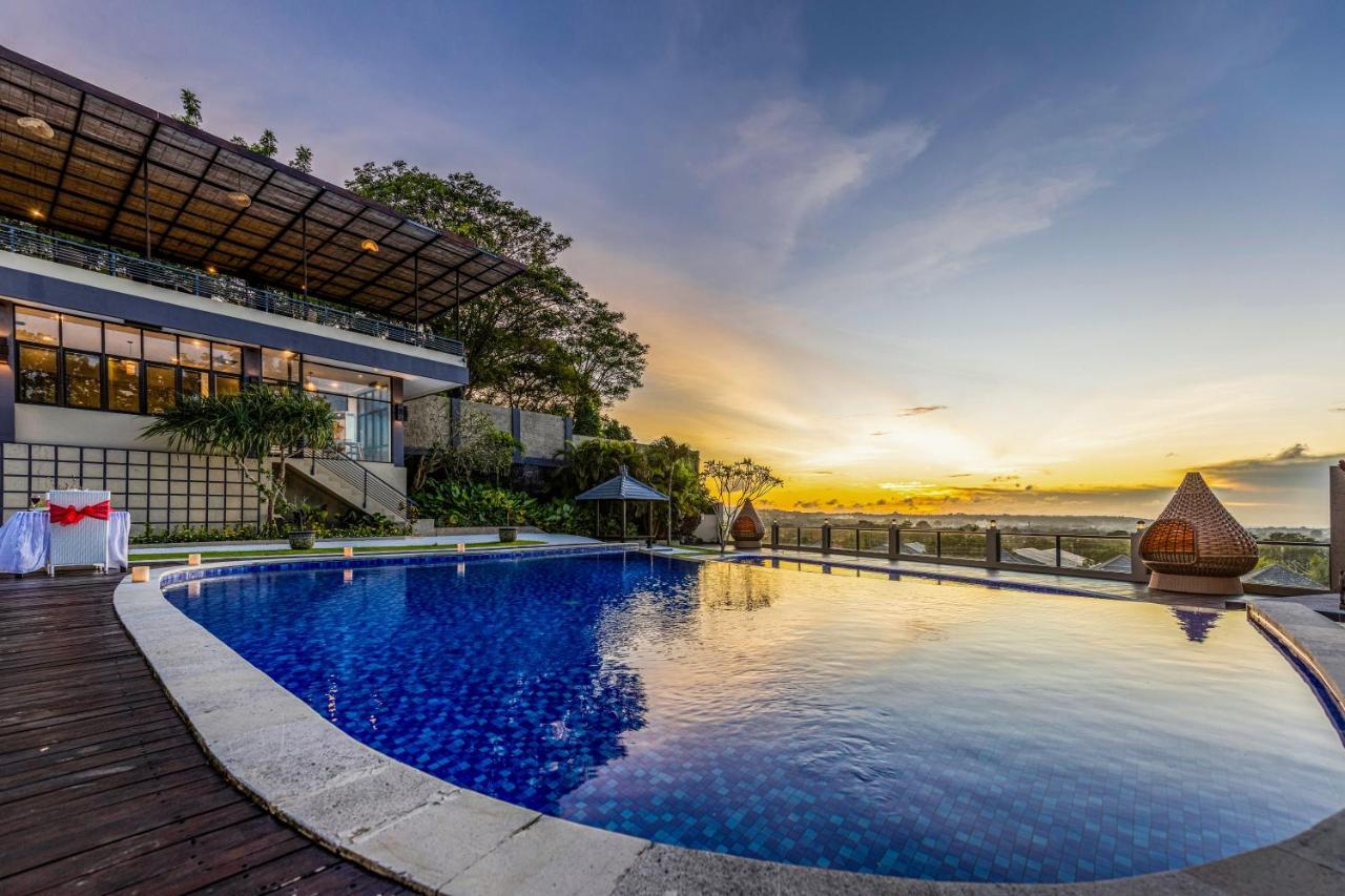 Luxotic Private Villa And Resort Nusa Dua  Exteriör bild